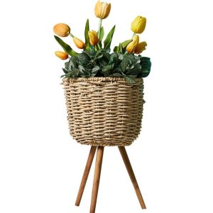 Easy Maintenance Designed for effortless upkeep. The straw material is easy to clean, ensuring your flowerpot remains a beautiful and practical addition to your space.